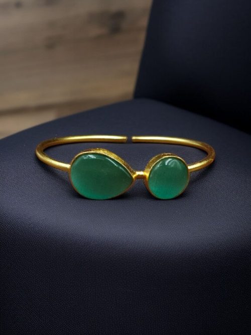 Fashionable Gold Plated Bracelet With Best Monalisa Stone – Casual Wear Jewelry