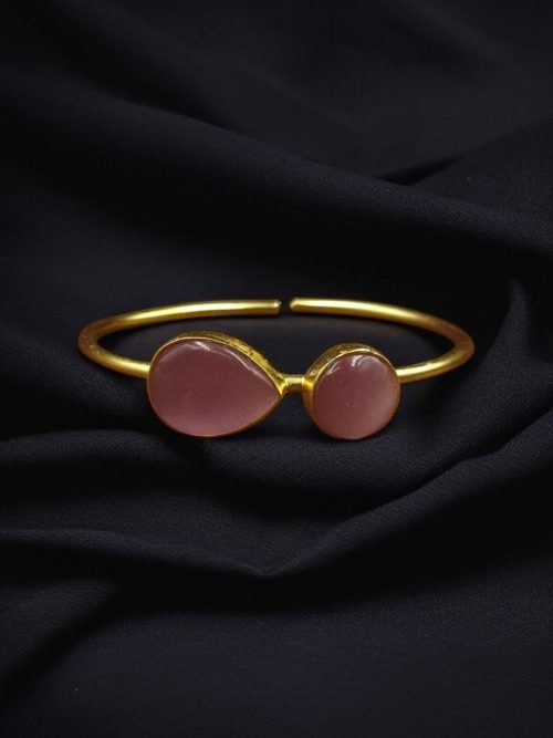 Fashionable Gold Plated Bracelet With Best Monalisa Stone – Casual Wear Jewelry